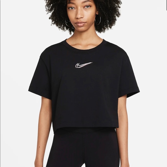 Nike Womens Crop Shirt - Picture 3 of 4